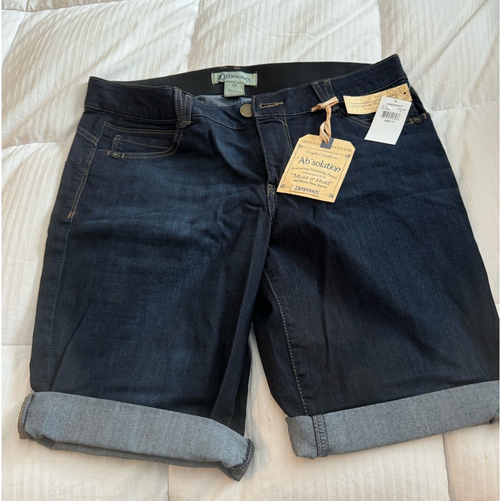 Democracy Absolution Jean Shorts NWT